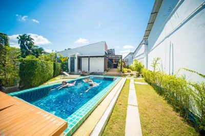 ChillHub Hostel Phuket – Foto’s 11