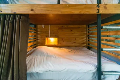 ChillHub Hostel Phuket – Foto’s 16